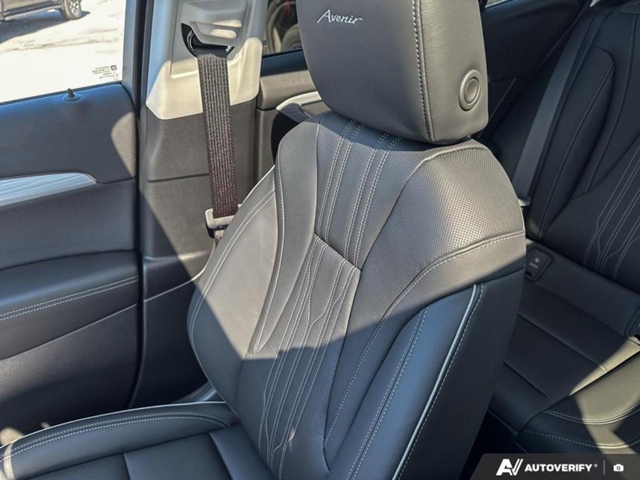 2026 Buick Envision Avenir  - Sunroof -  Cooled Seats Photo