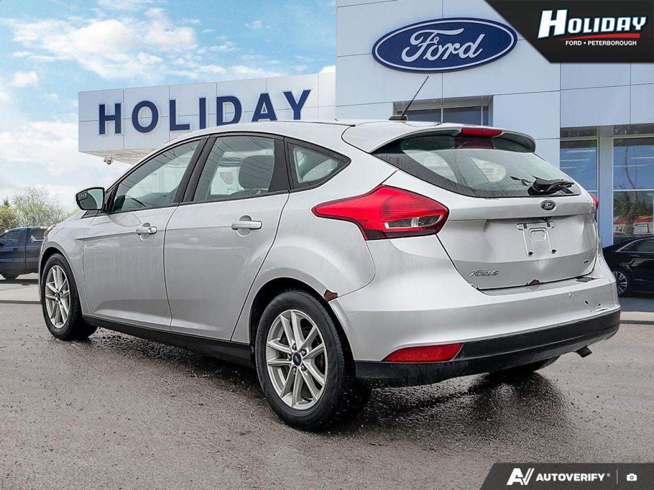 2018 Ford Focus SE Photo3