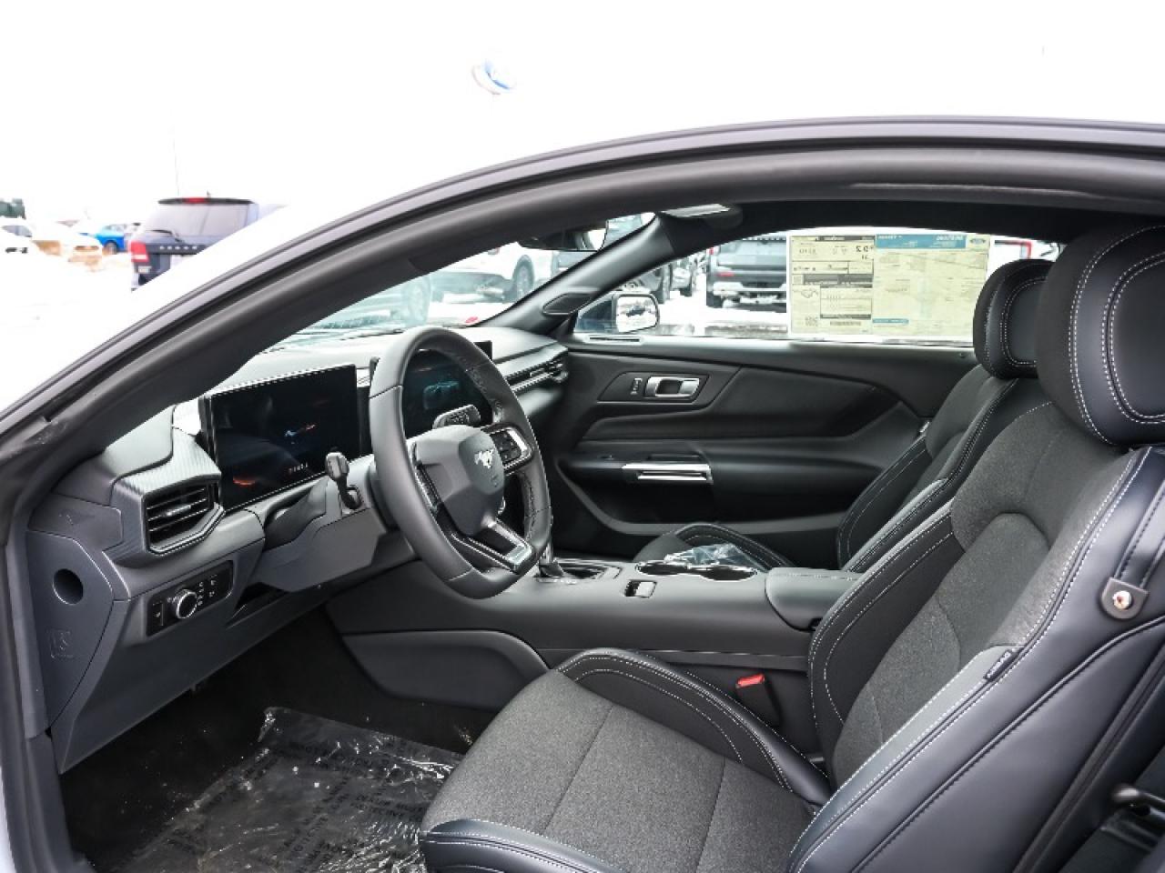 2025 Ford Mustang EcoBoost Photo