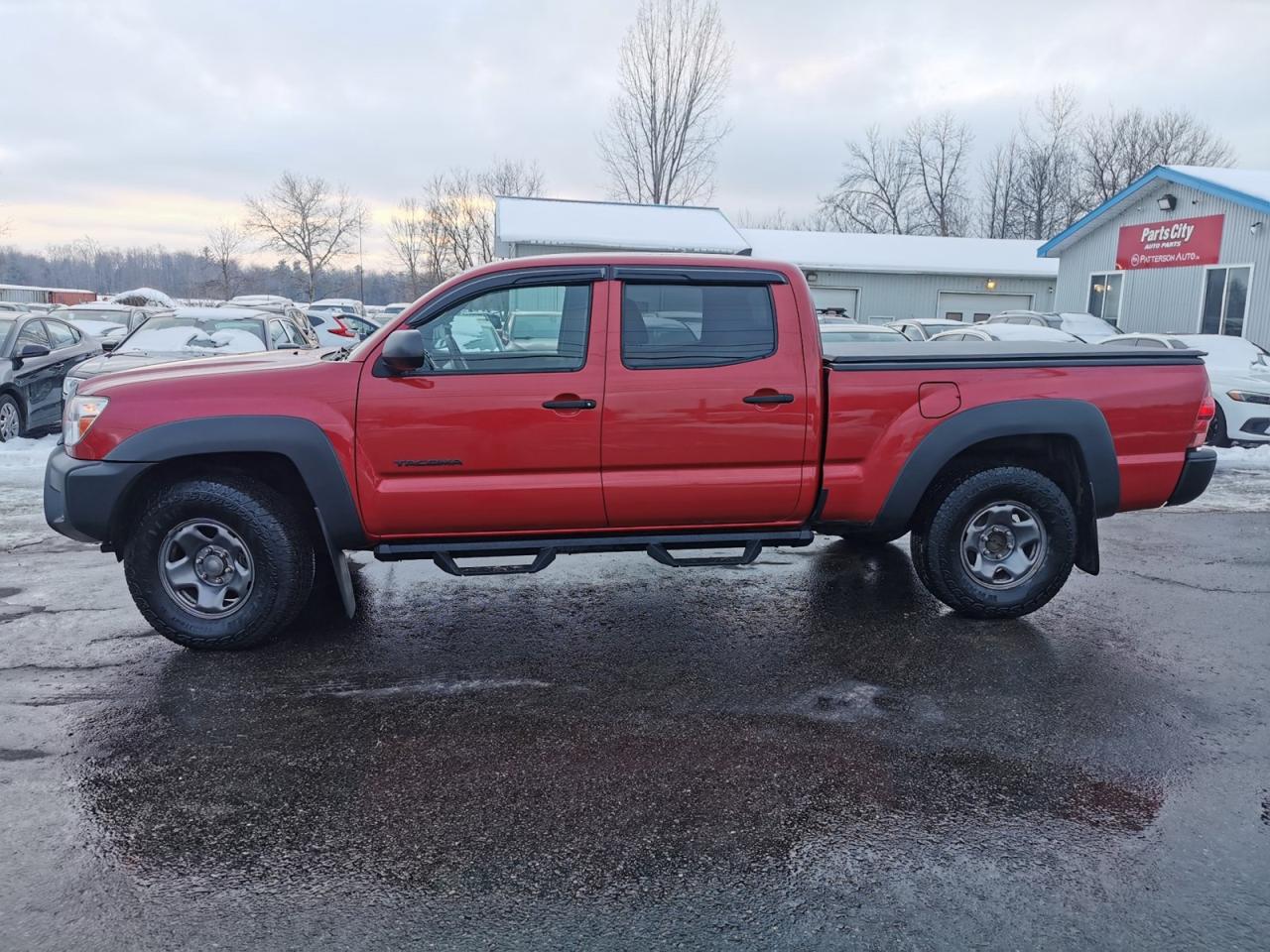 2015 Toyota Tacoma Double Cab V6 Long Bed Photo