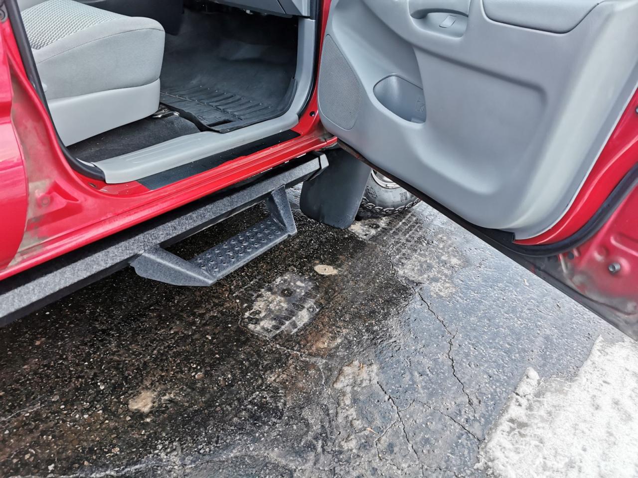 2015 Toyota Tacoma Double Cab V6 Long Bed Photo