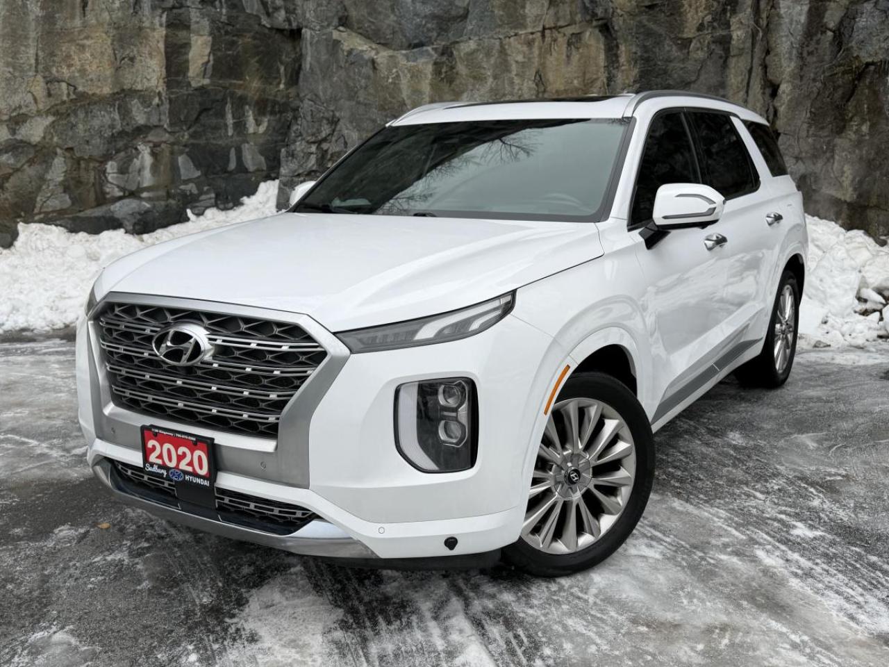 2020 Hyundai PALISADE Ultimate 7-Passenger AWD Photo0