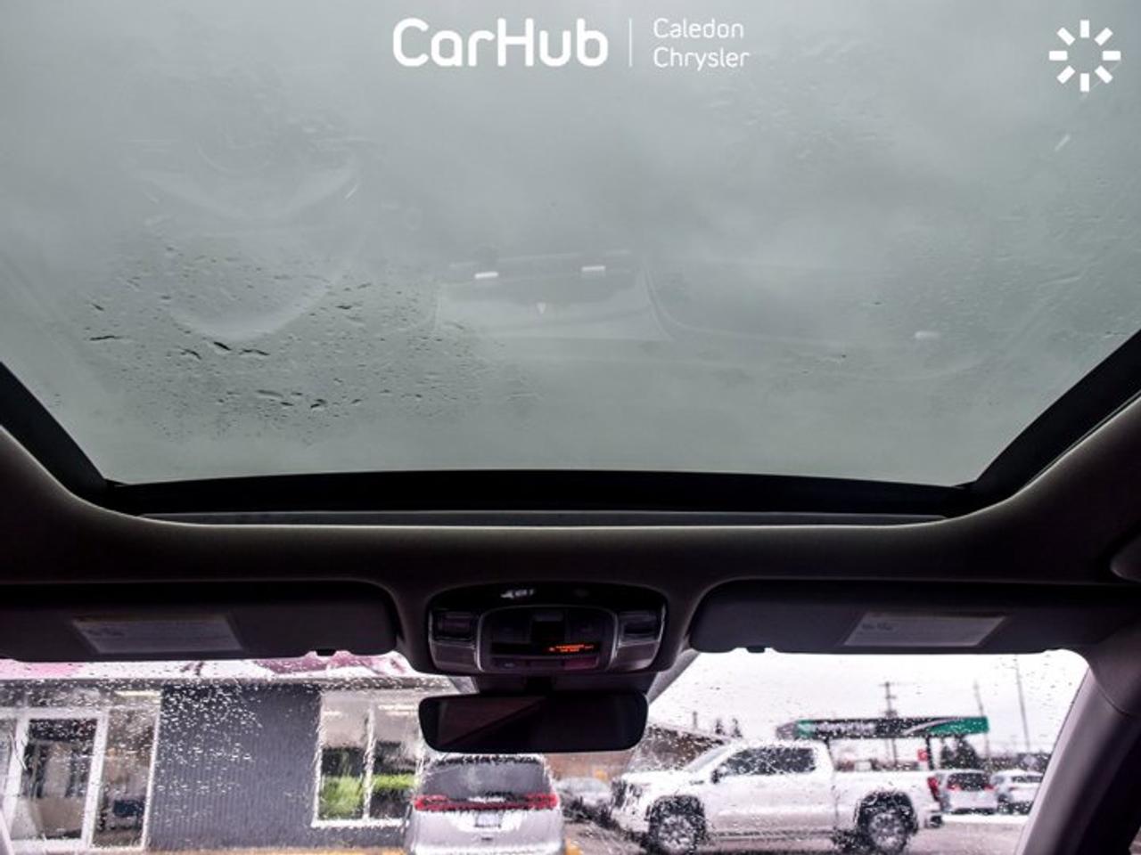 2024 Hyundai Tucson Hybrid Luxury AWD Panoramic Sunroof Navigation Blind Spot Photo2