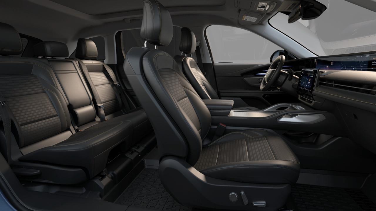 2026 Lincoln Nautilus RESERVE Photo3