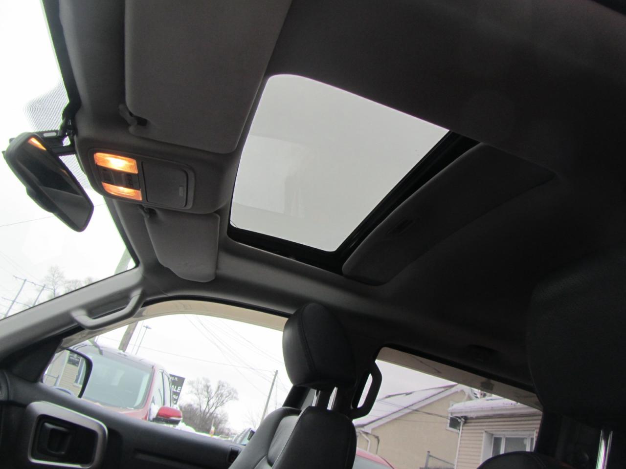 2014 Honda Ridgeline 4WD Crew Cab RTL Photo