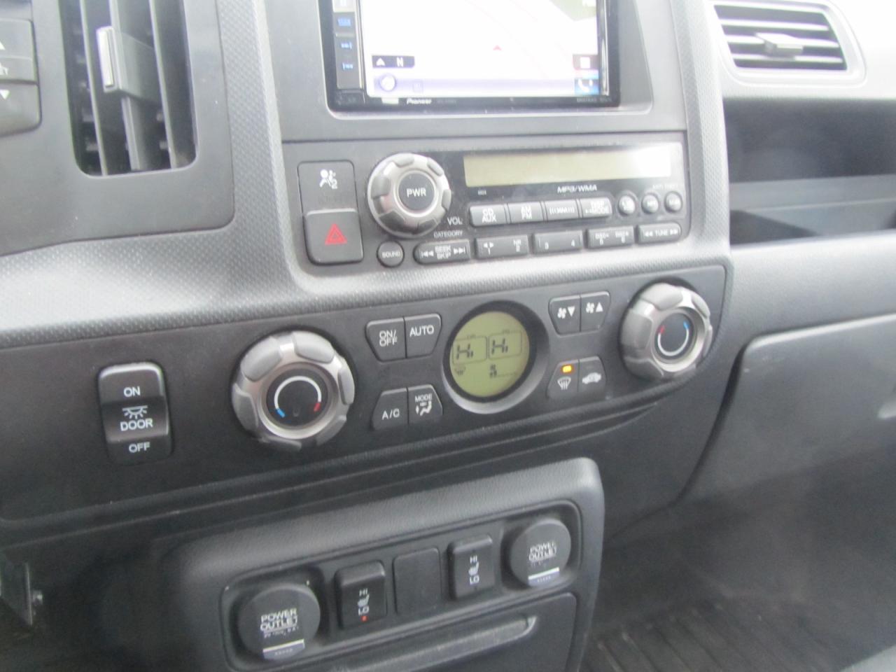 2014 Honda Ridgeline 4WD Crew Cab RTL Photo