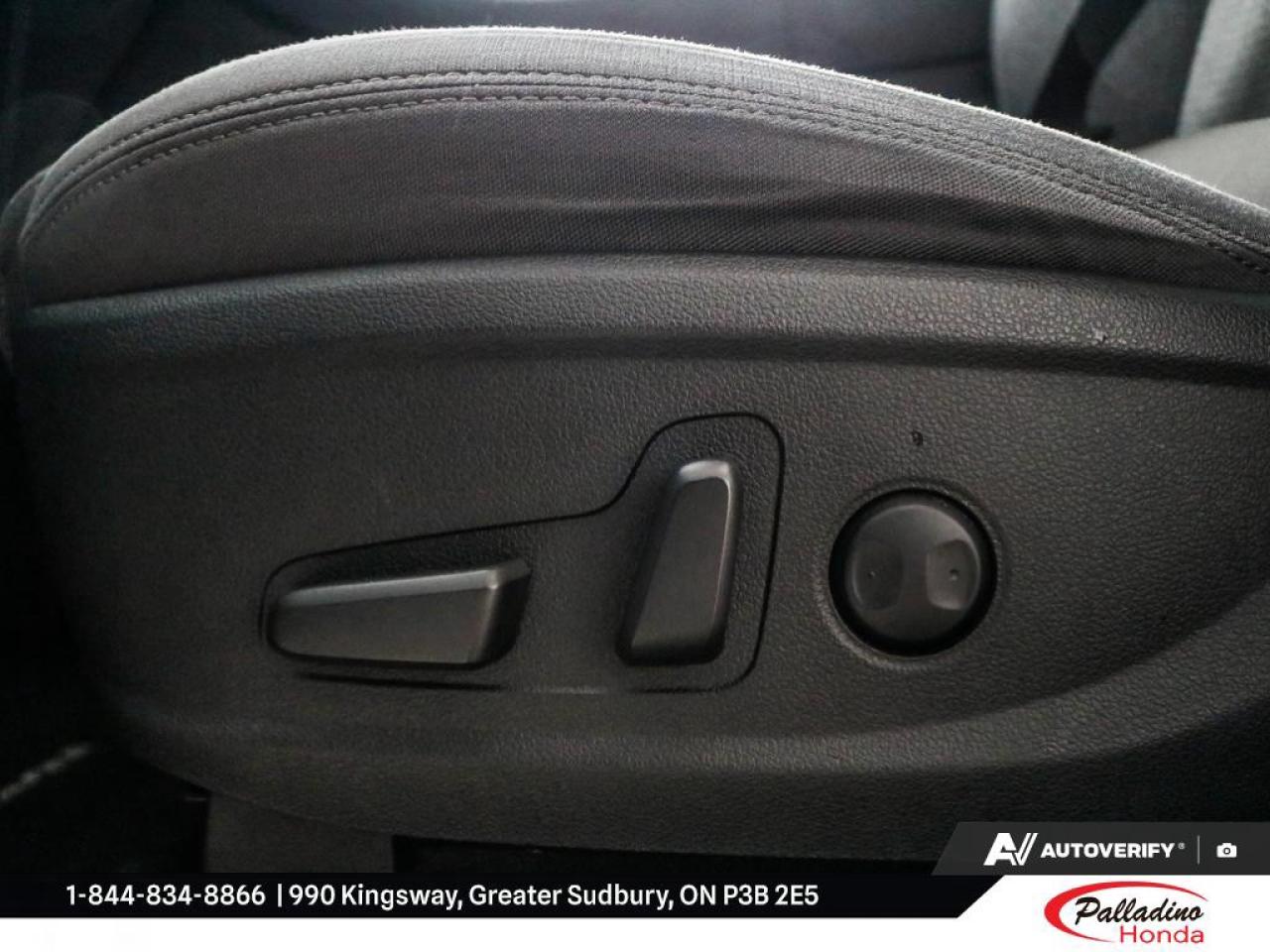 2023 Hyundai Santa Fe Preferred Photo