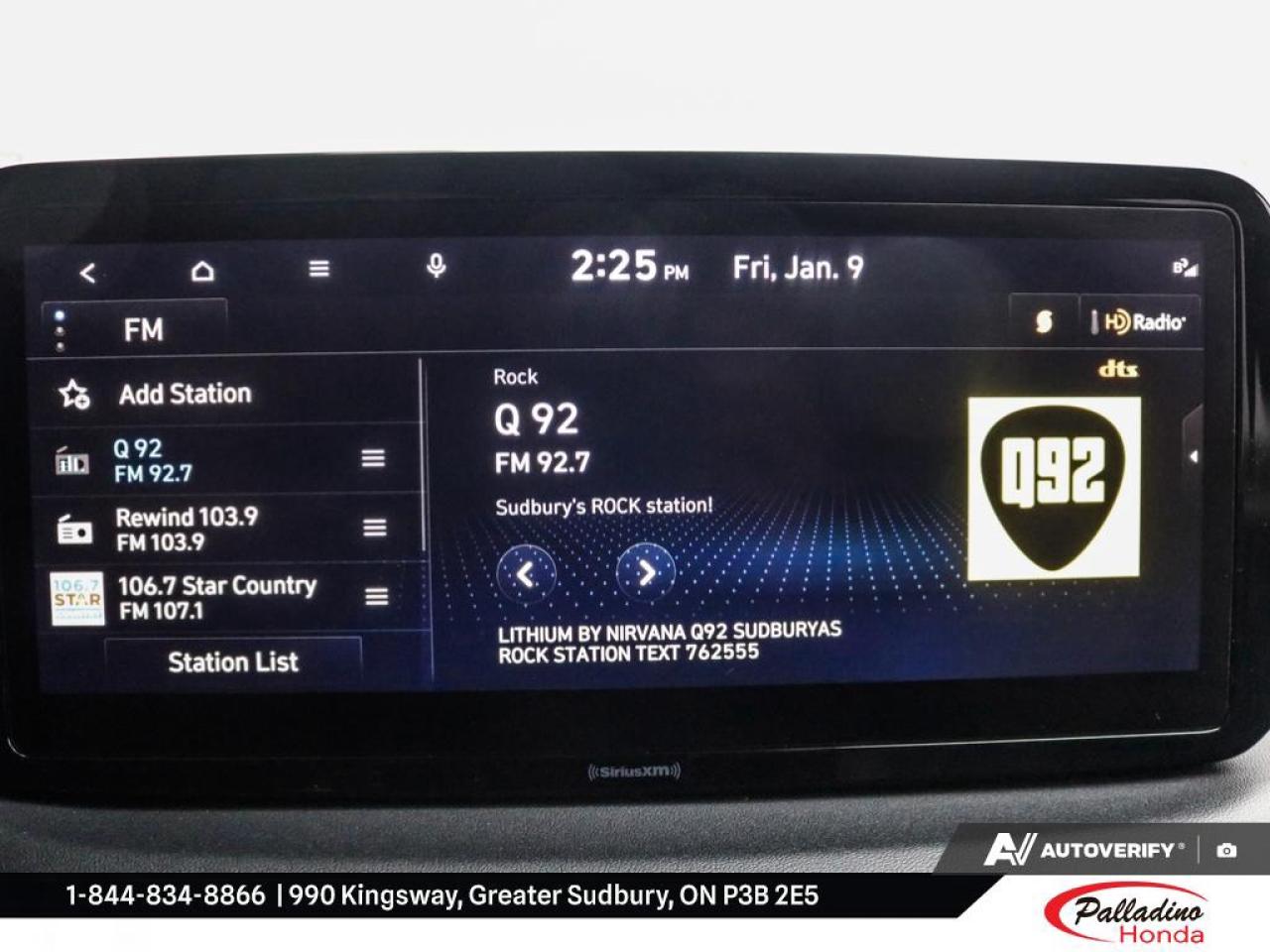 2023 Hyundai Santa Fe Preferred Photo