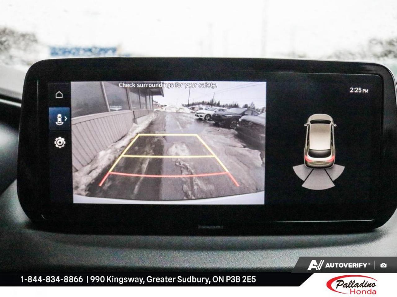 2023 Hyundai Santa Fe Preferred Photo