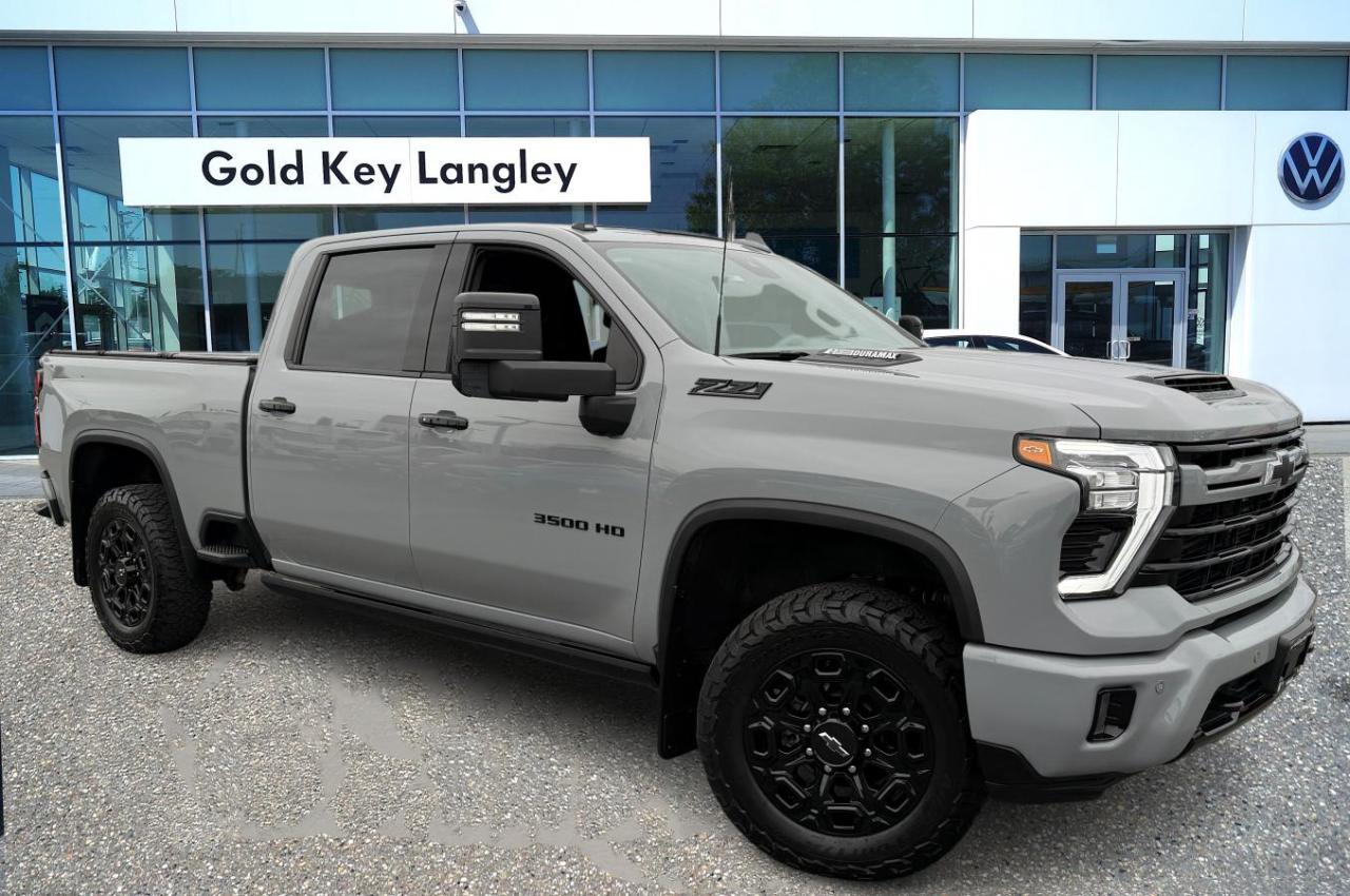 Used 2024 Chevrolet Silverado 3500HD 4wd Crew Cab for sale in Surrey, BC