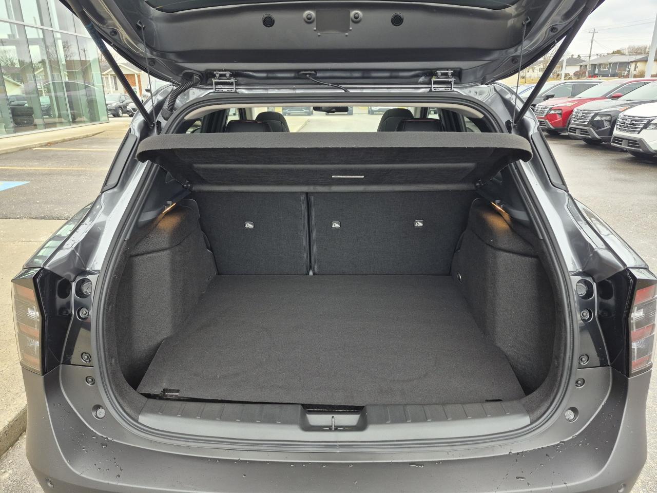 2026 Nissan Kicks SR PREMIUM Photo15