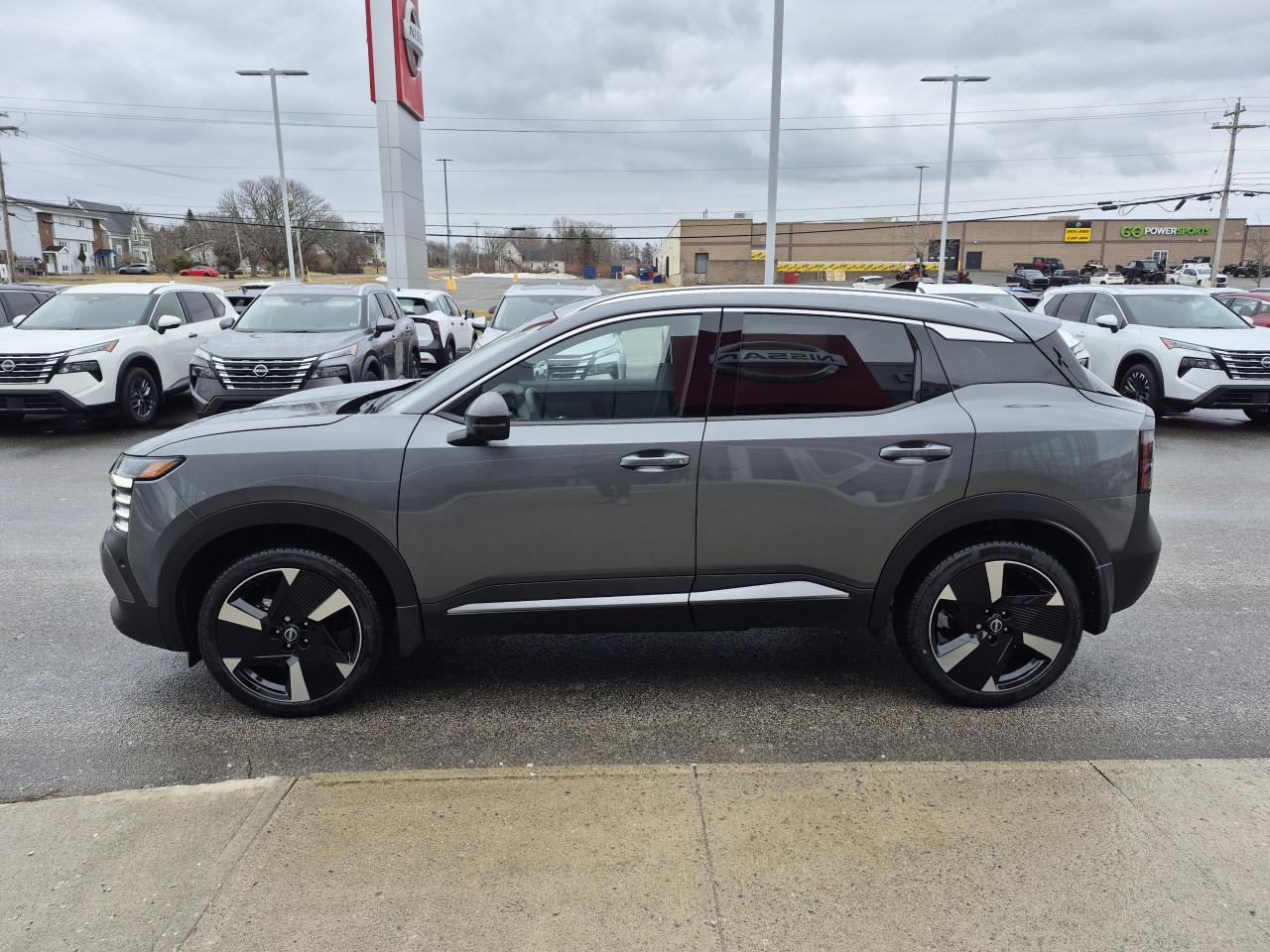 2026 Nissan Kicks SR PREMIUM Photo3