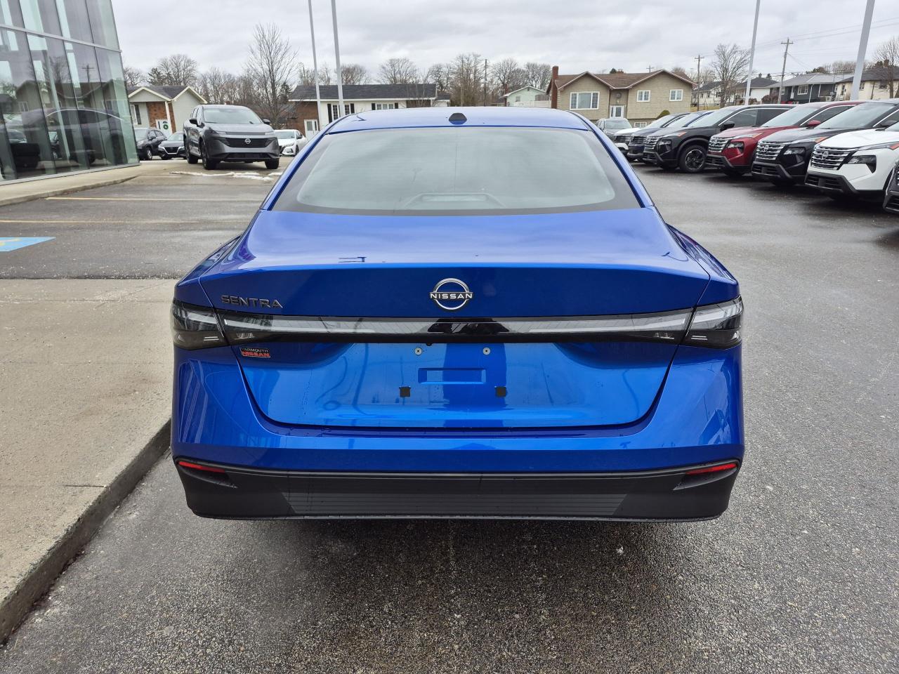 2026 Nissan Sentra SV Premium Photo4