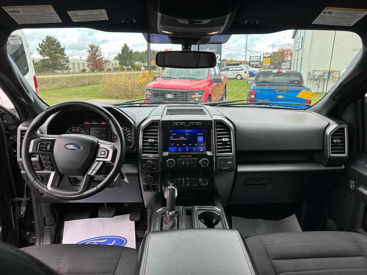 2020 Ford F-150 XLT 4WD SuperCrew 6.5' Box Photo