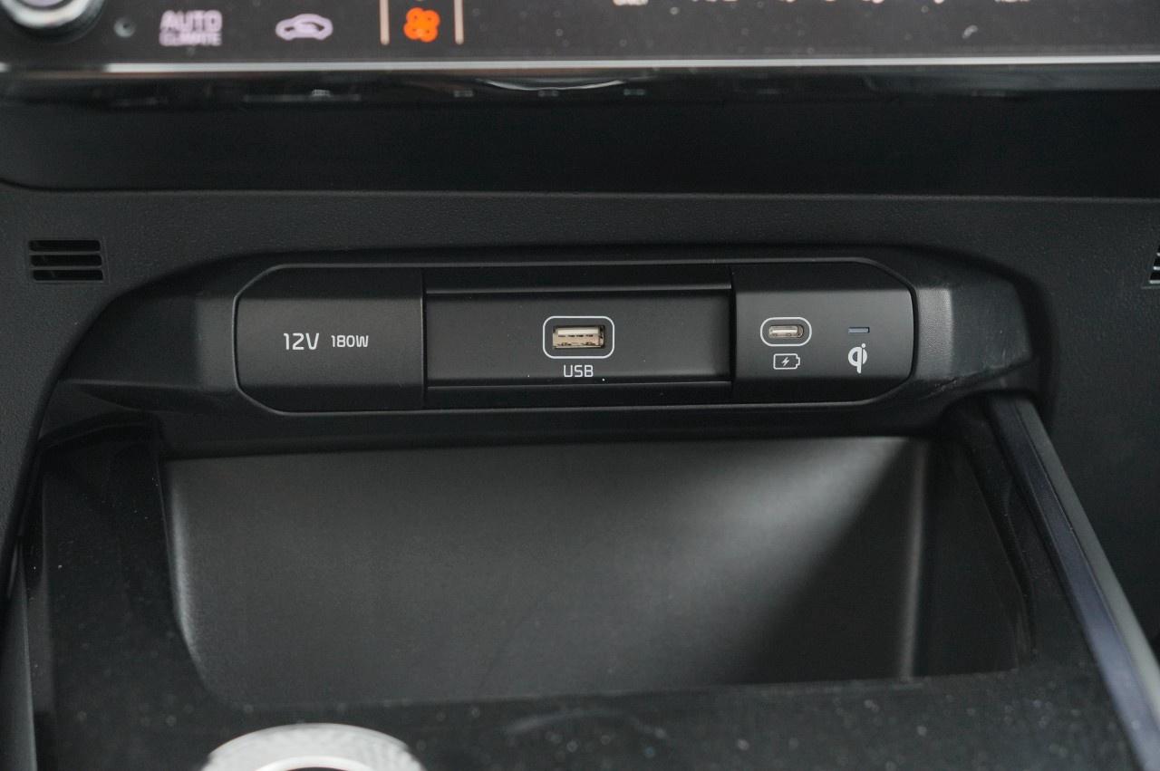 2026 Kia NIRO EV Wind  FWD Photo