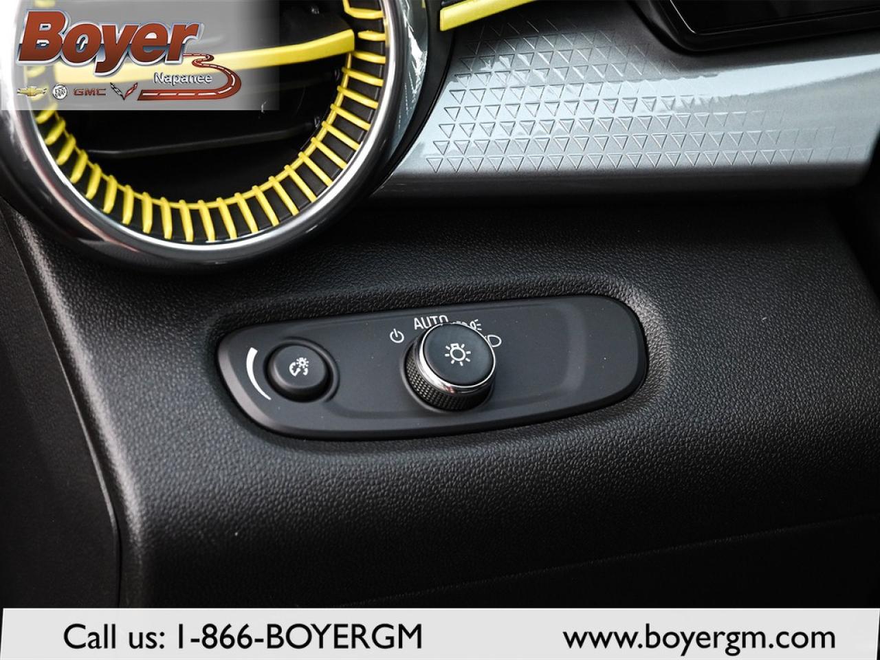 2026 Chevrolet Trax Fwd 4dr Lt Photo