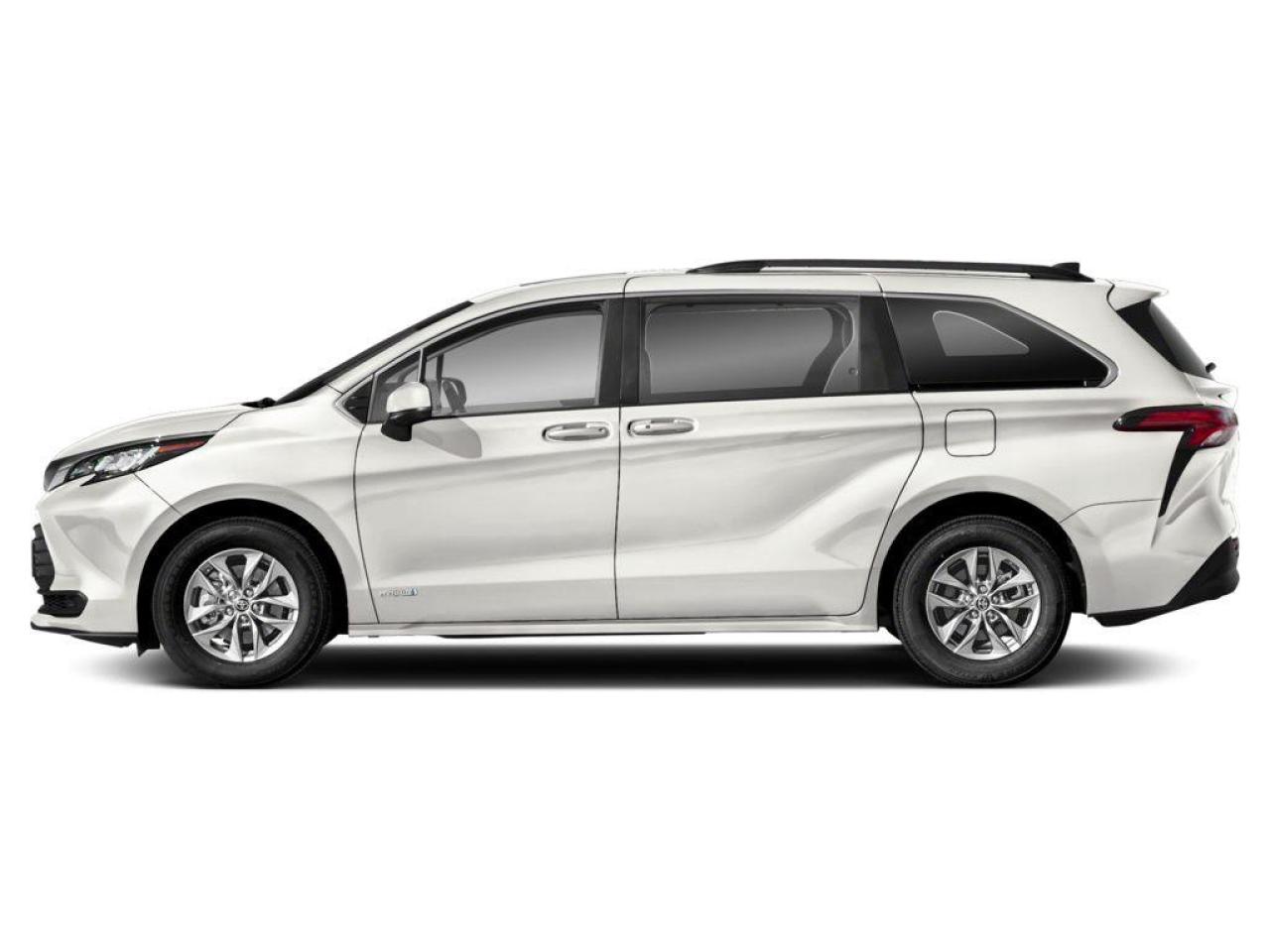 2024 Toyota Sienna LE 8-Passenger Photo