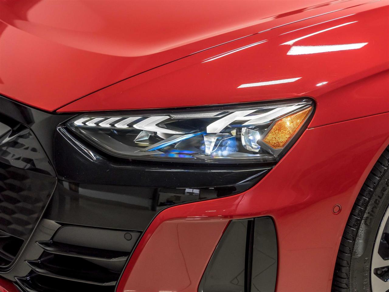 2022 Audi E-Tron GT QUATTRO|PREMIUM PLUS|B&O SOUND|ADAPT CRUISE|BLACK OPTICS Photo