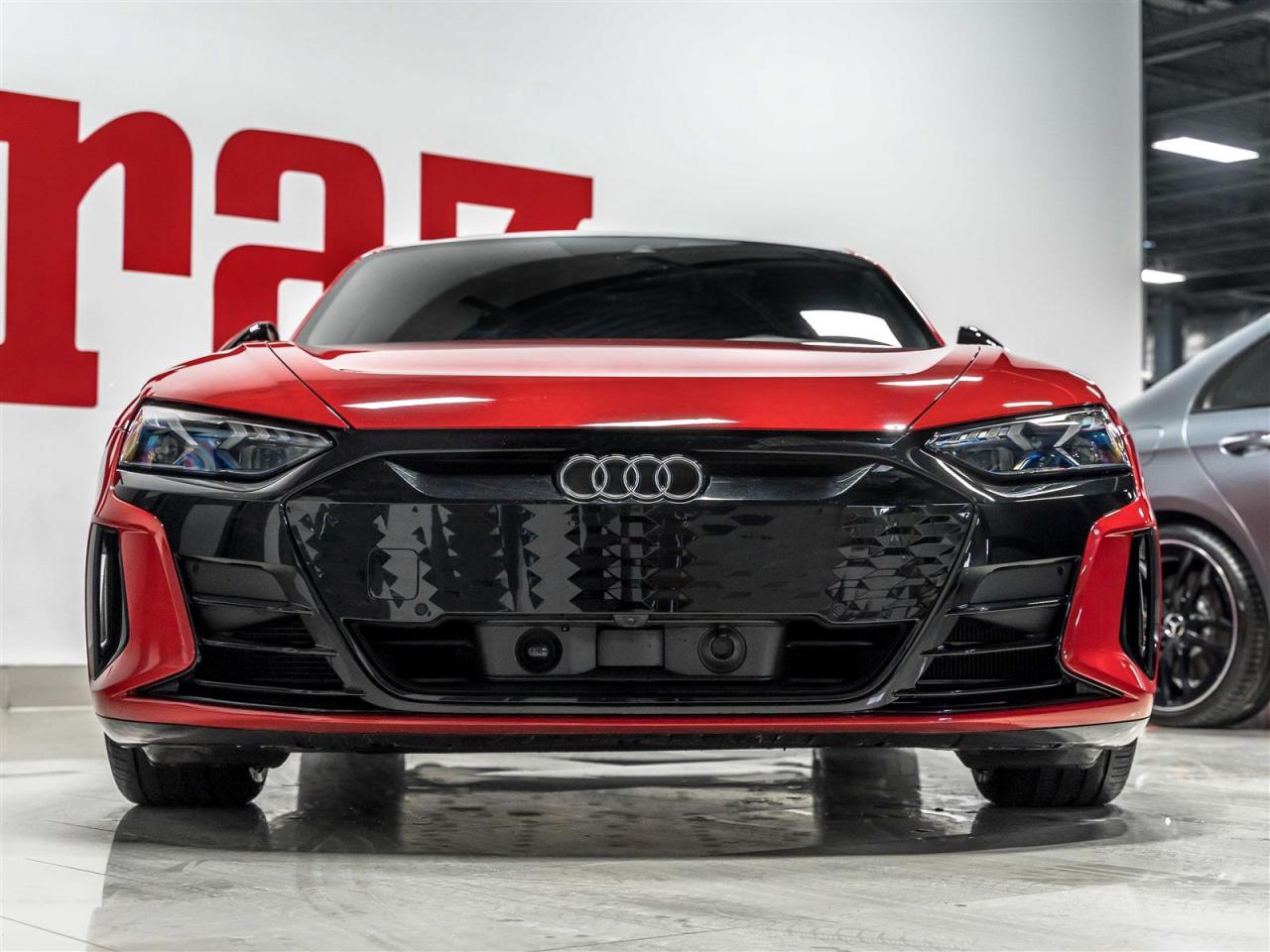2022 Audi E-Tron GT QUATTRO|PREMIUM PLUS|B&O SOUND|ADAPT CRUISE|BLACK OPTICS Photo