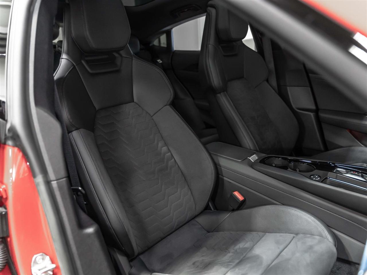 2022 Audi E-Tron GT QUATTRO|PREMIUM PLUS|B&O SOUND|ADAPT CRUISE|BLACK OPTICS Photo