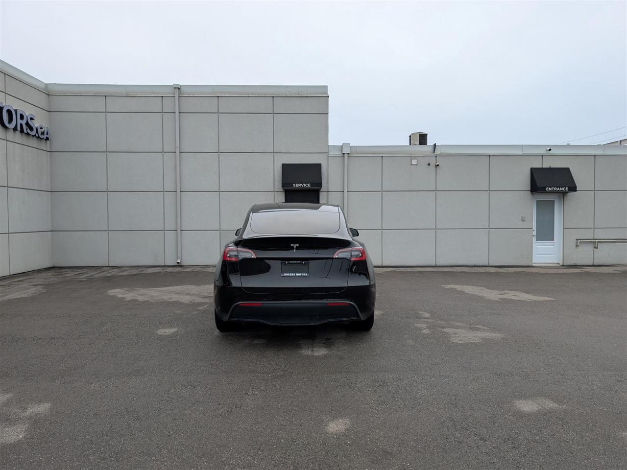 2021 Tesla Model Y STANDARD Photo3