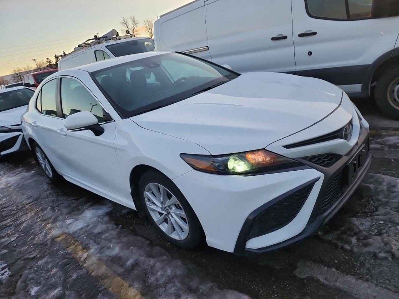 2024 Toyota Camry SE AWD | NO ACCIDENTS | PERFECT CONDITION Photo