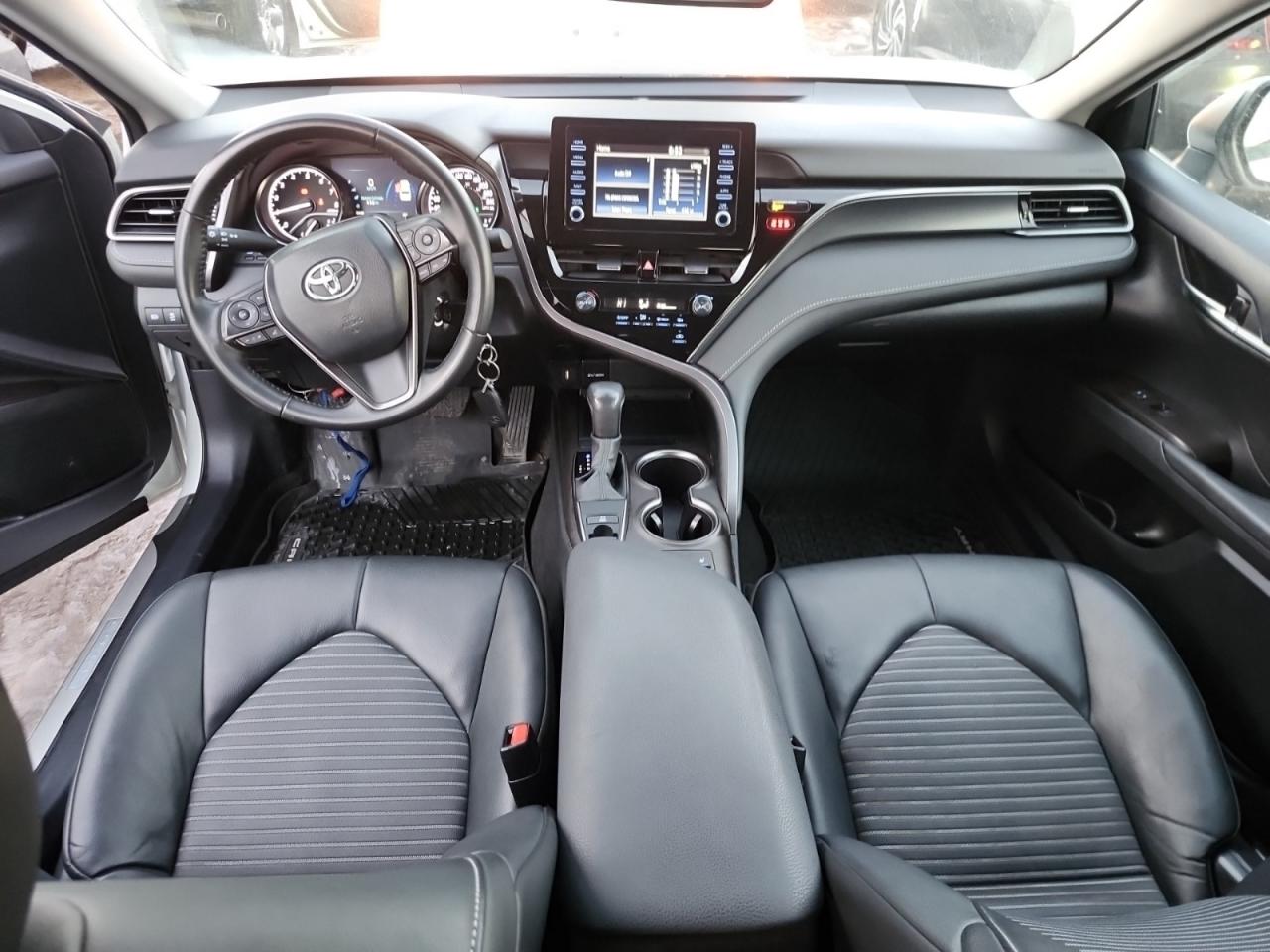 2024 Toyota Camry SE AWD | NO ACCIDENTS | PERFECT CONDITION Photo