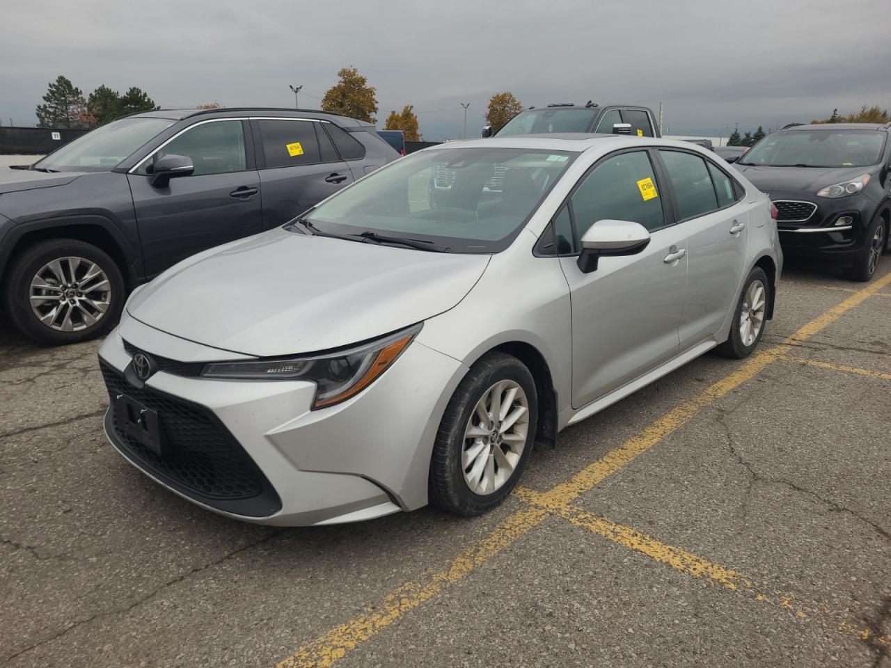 2020 Toyota Corolla LE | UPGRADE | NO ACCIDENTS | SUNROOF | ALLOYS Photo