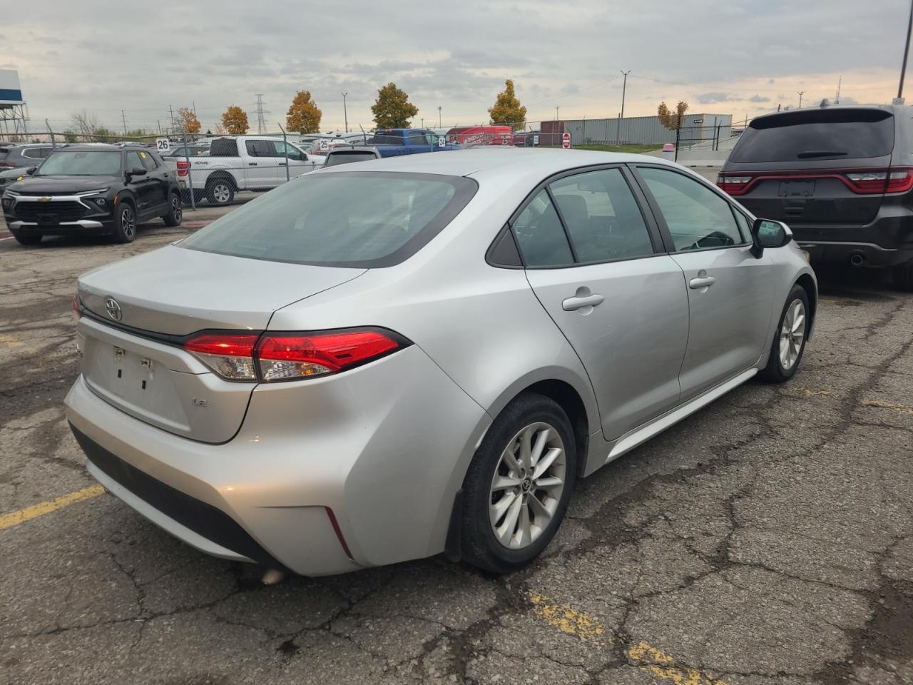 2020 Toyota Corolla LE | UPGRADE | NO ACCIDENTS | SUNROOF | ALLOYS Photo