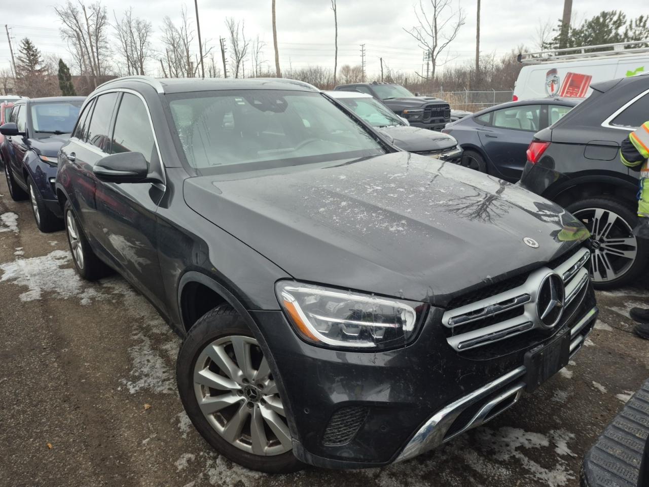 2021 Mercedes-Benz GLC AWD | PREM PKG | PREM PLUS PKG | HTD STEERING | 19" ALLOYS Photo3