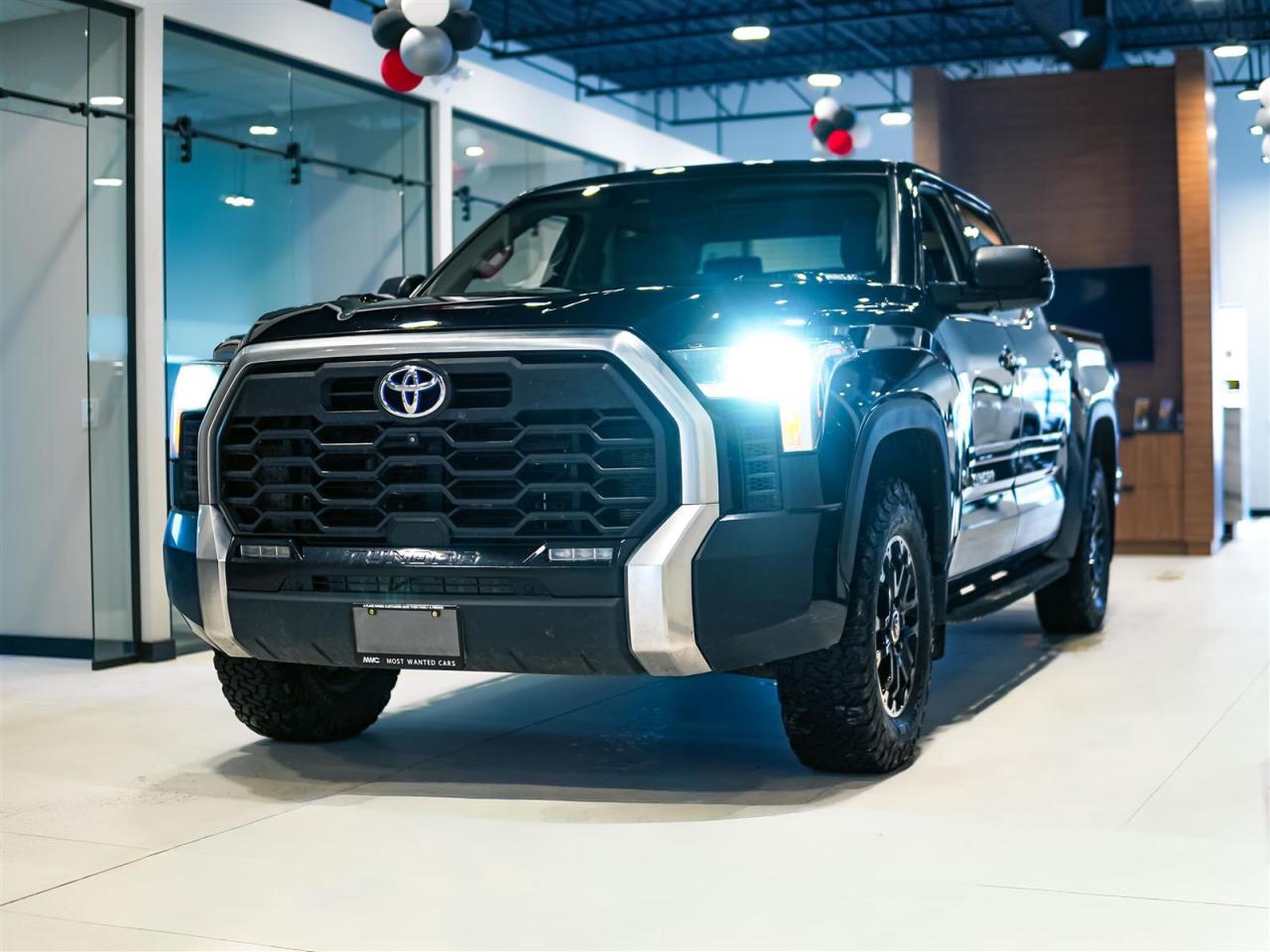 2023 Toyota Tundra LIMITED HYBRID CREW | TRD OFFROAD | 4X4 | NO ACCIDENTS | RED CALIPERS Photo
