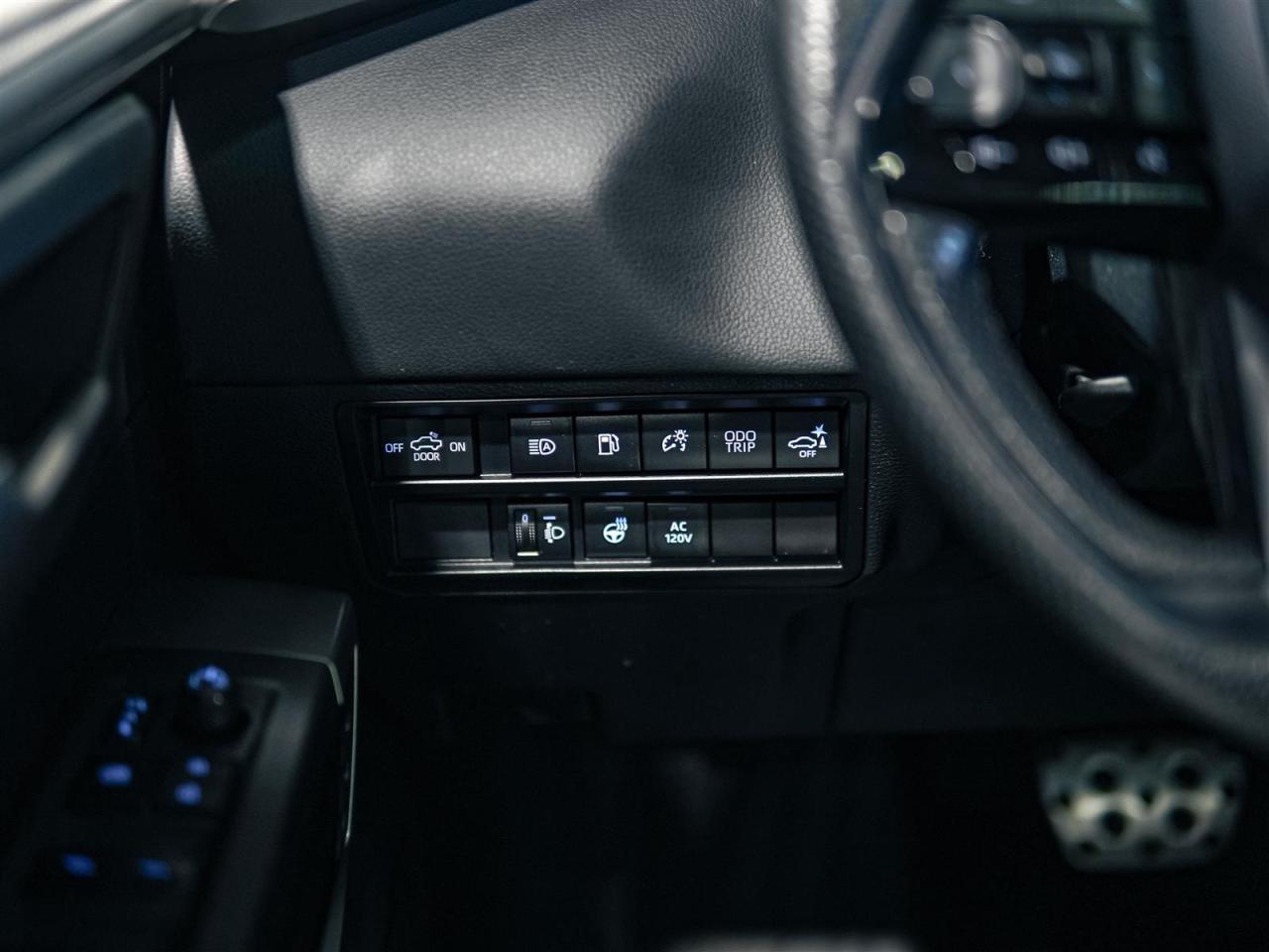 2023 Toyota Tundra LIMITED HYBRID CREW | TRD OFFROAD | 4X4 | NO ACCIDENTS | RED CALIPERS Photo