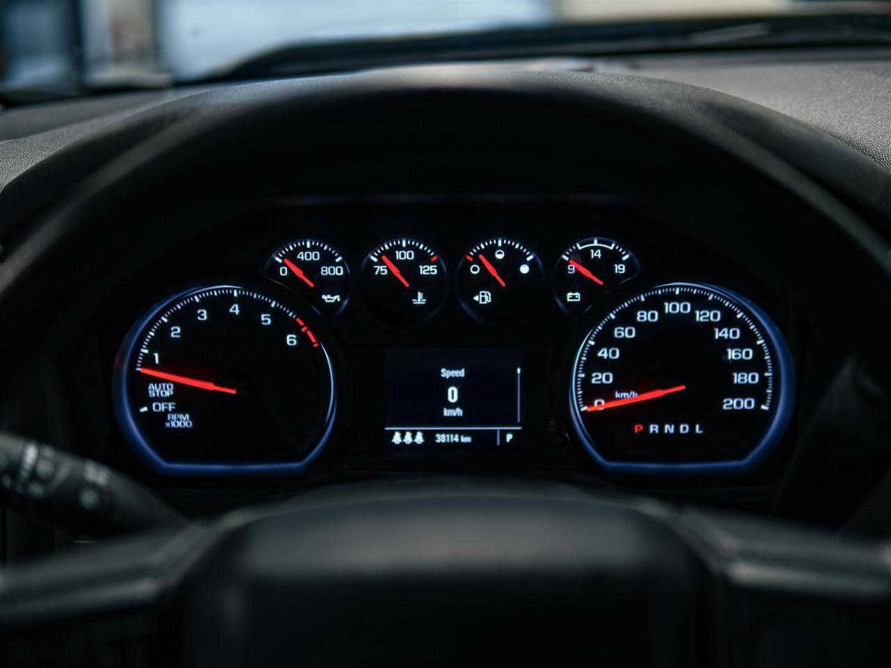 2024 Chevrolet Silverado 1500 CUSTOM | CREW CAB | 4WD | BLACKOUT PKG | NO ACCIDENTS Photo