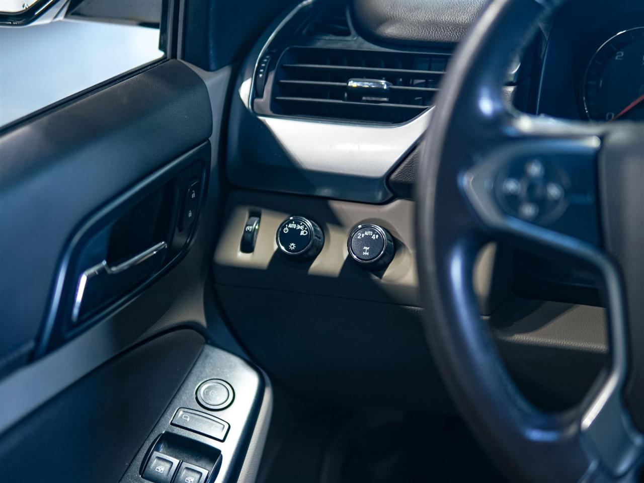 2020 Chevrolet Tahoe LS | 4WD | 5.3 V 8 | NO ACCIDENTS | DEALER SERVICED Photo