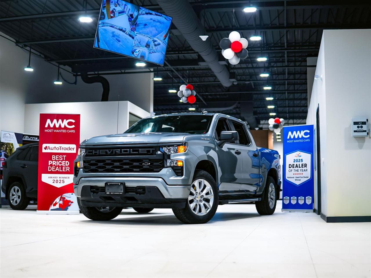 2024 Chevrolet Silverado 1500 CUSTOM | CREW CAB | 4WD | NO ACCIDENTS Photo0