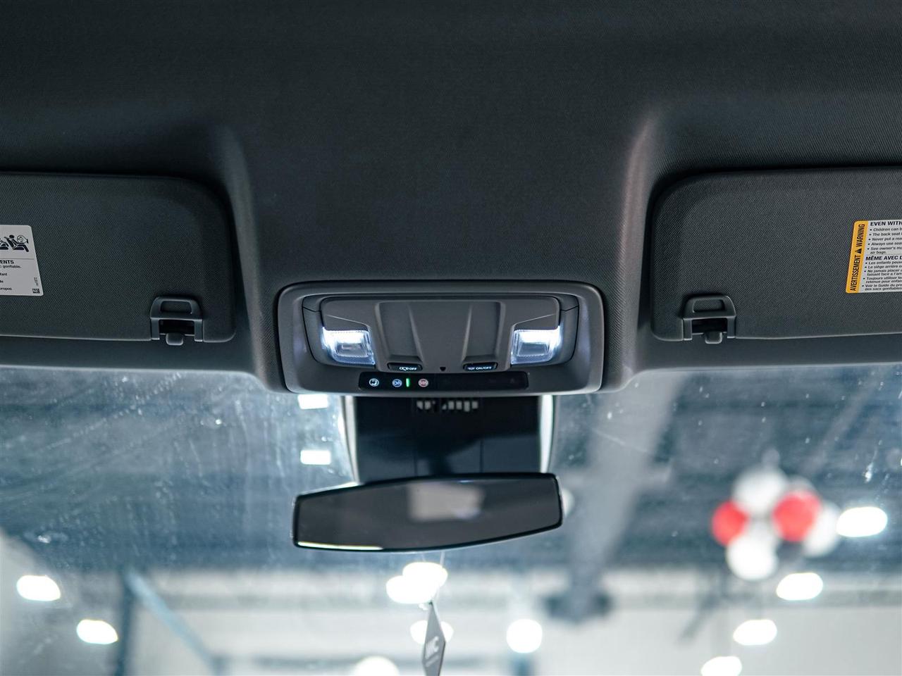 2024 Chevrolet Silverado 1500 CUSTOM | CREW CAB | 4WD | NO ACCIDENTS Photo