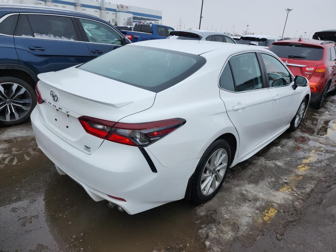 2024 Toyota Camry SE AWD | NO ACCIDENTS | LEATHER | ALLOYS Photo