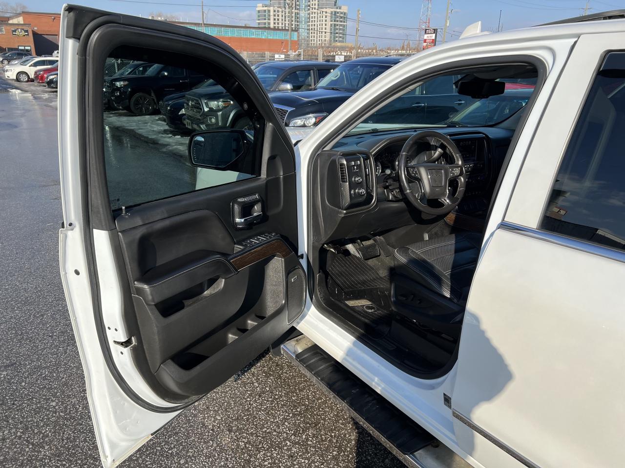 2018 GMC Sierra 1500 Denali Photo