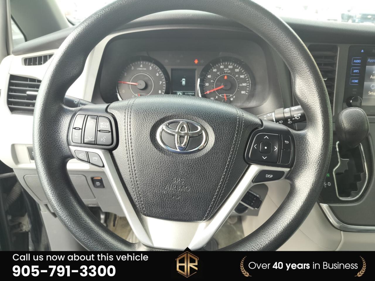 2016 Toyota Sienna LE | AWD | Power doors Photo