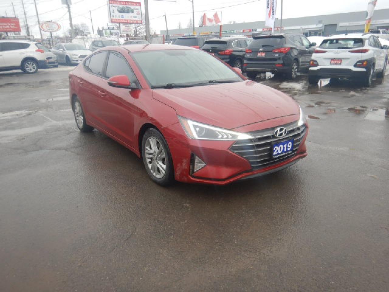 2019 Hyundai Elantra Preferred Photo