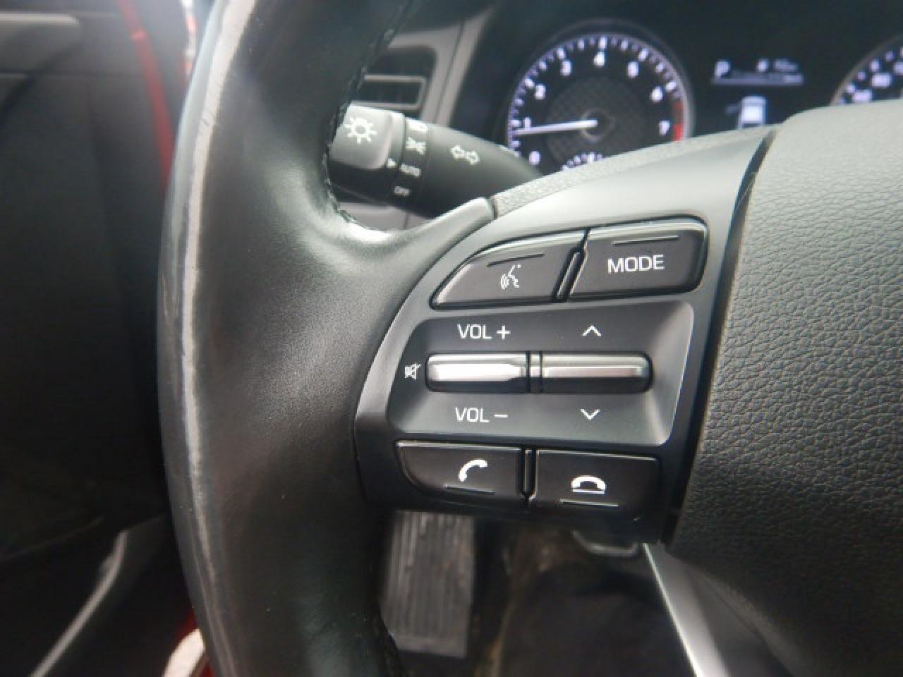 2019 Hyundai Elantra Preferred Photo