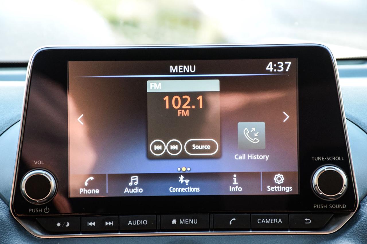 2023 Nissan Sentra SV Special Edition One Owner Sunroof Carplay Photo