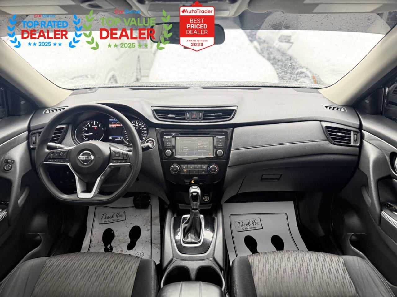 2018 Nissan Rogue SV | PANO | BACK UP CAMERA Photo