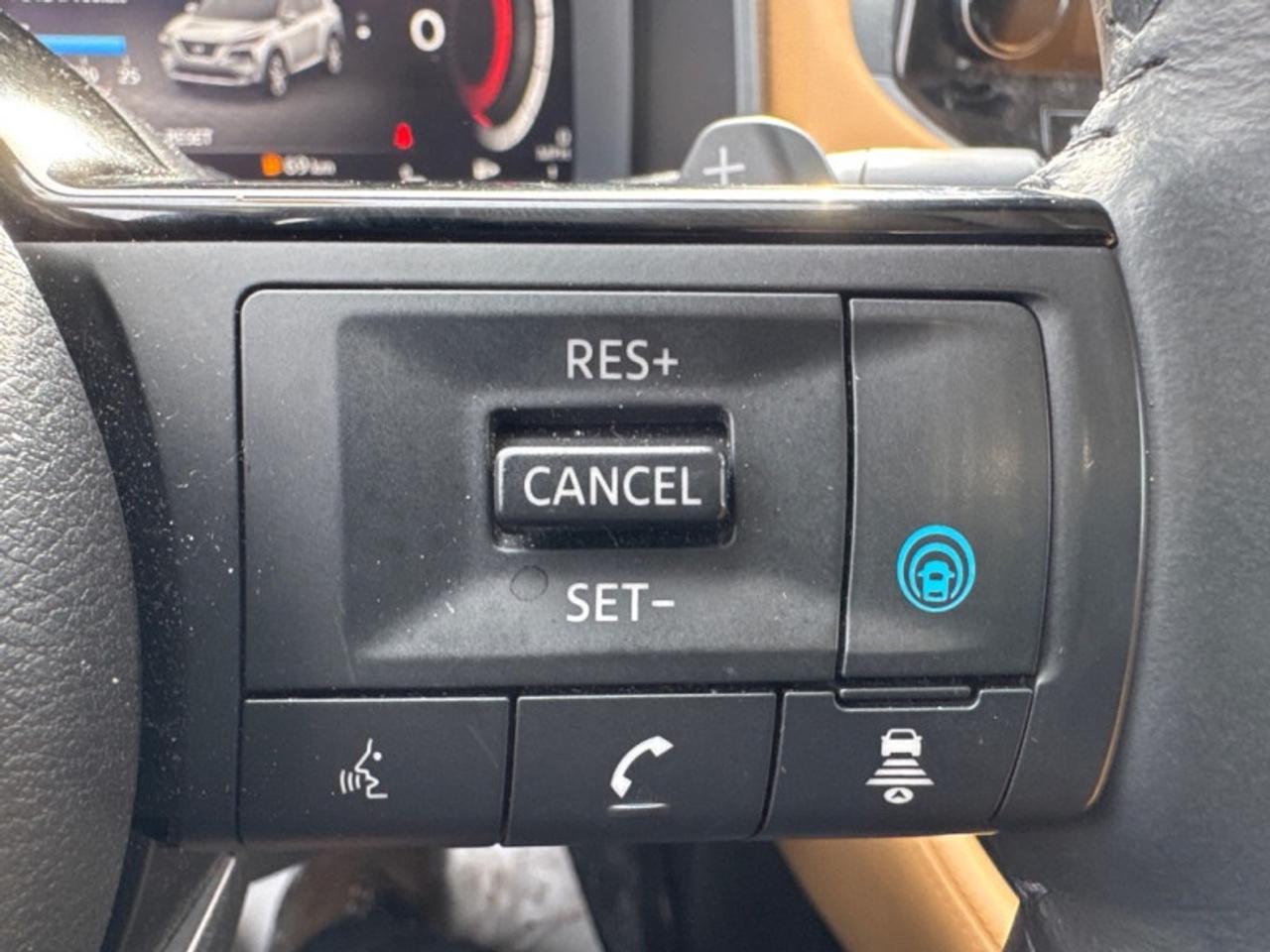 2023 Nissan Rogue Platinum  - HUD -  Moonroof Photo