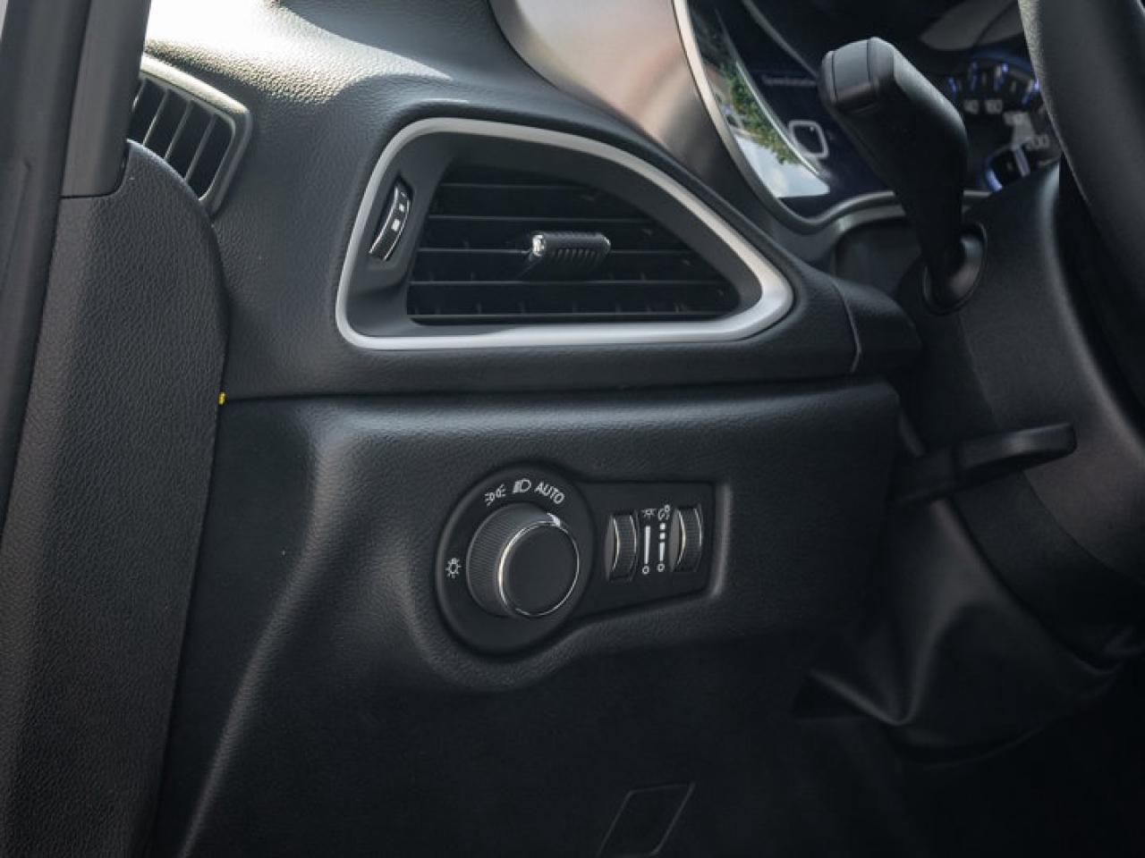 2026 Dodge Grand Caravan SXT Photo