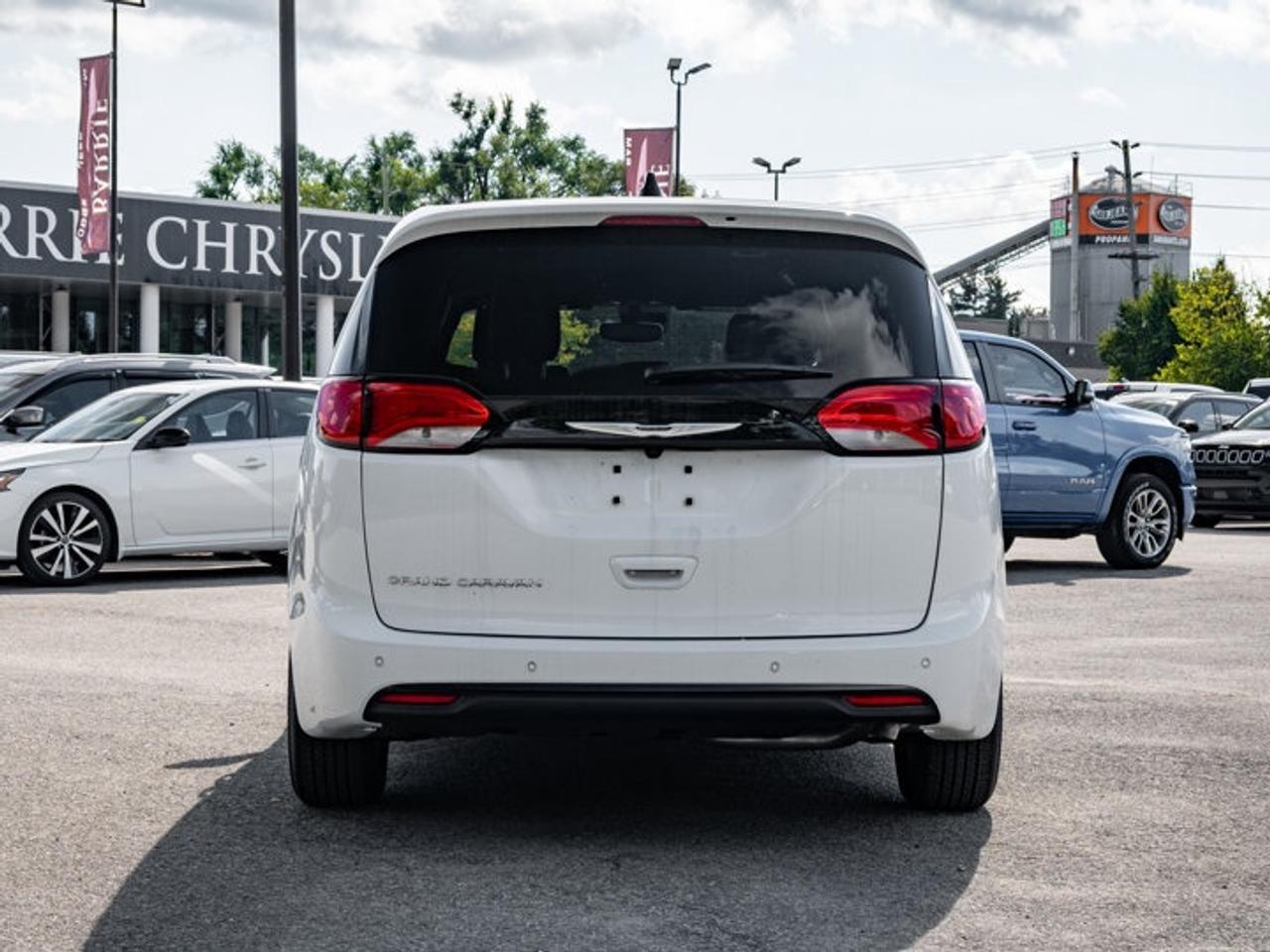 2026 Dodge Grand Caravan SXT Photo