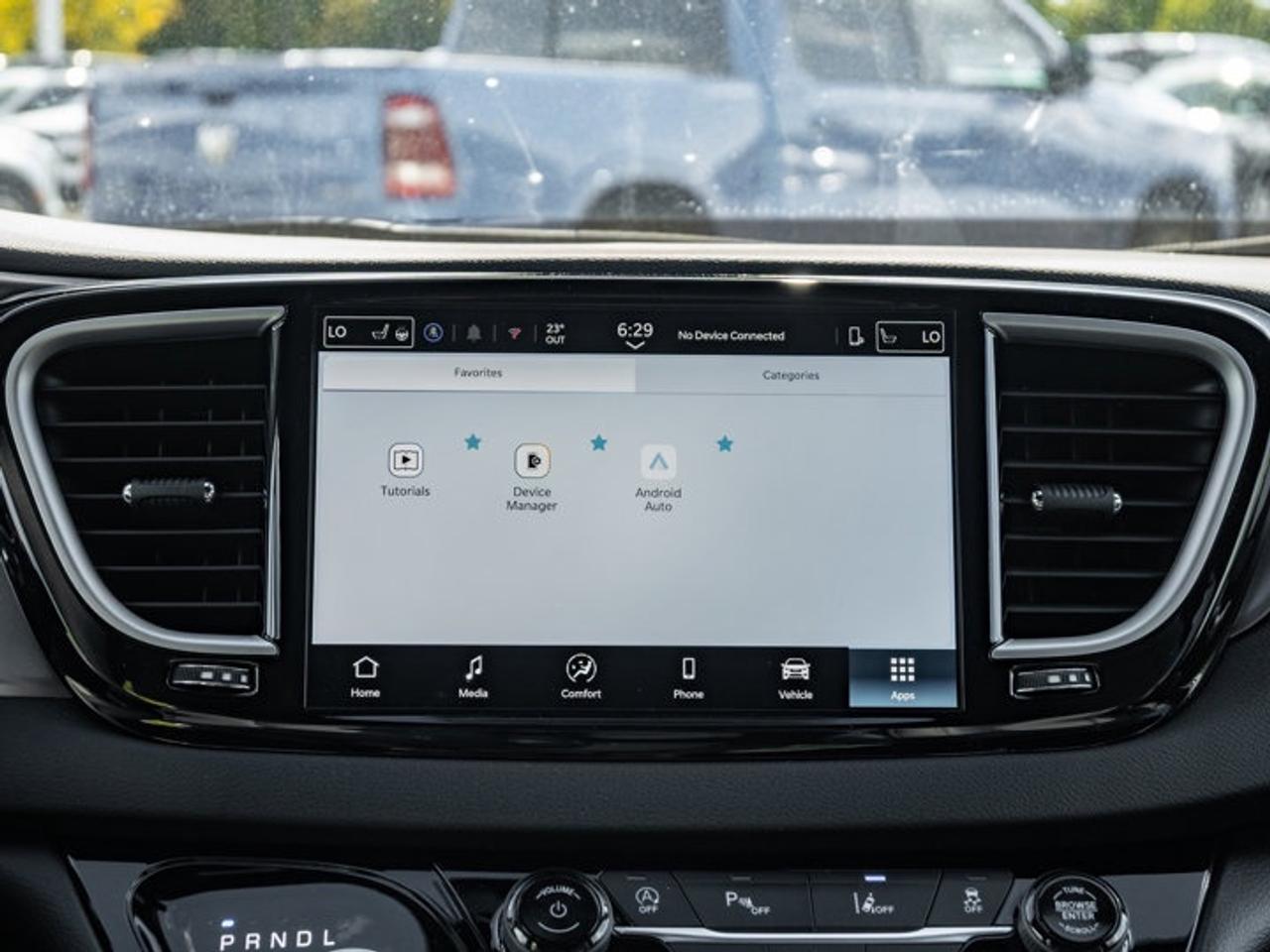 2026 Dodge Grand Caravan SXT Photo
