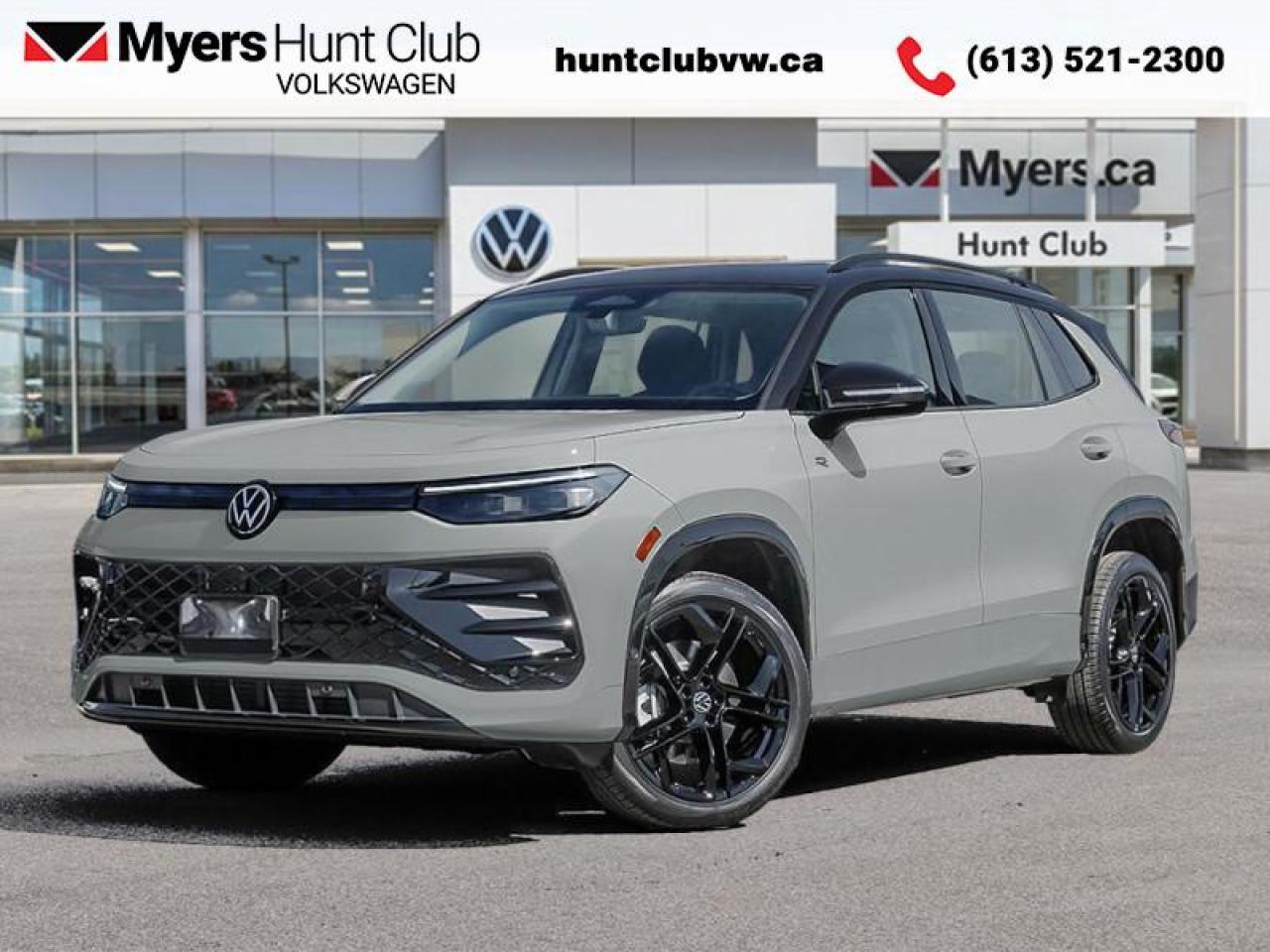 2026 Volkswagen Tiguan Comfortline R-Line Black Edition Photo