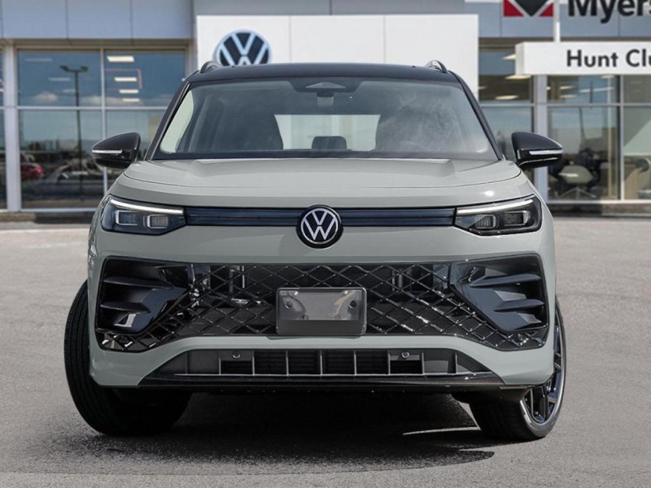 2026 Volkswagen Tiguan Comfortline R-Line Black Edition Photo