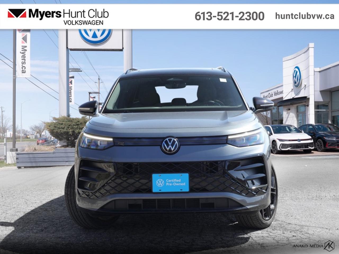 2025 Volkswagen Tiguan Comfortline R-Line Black Edition Photo